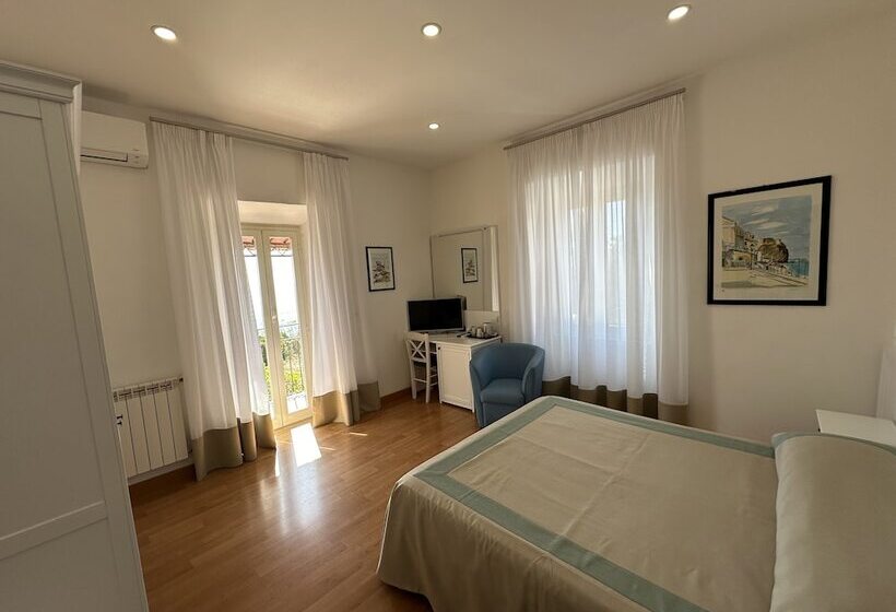 スタンダードルーム, L'isola