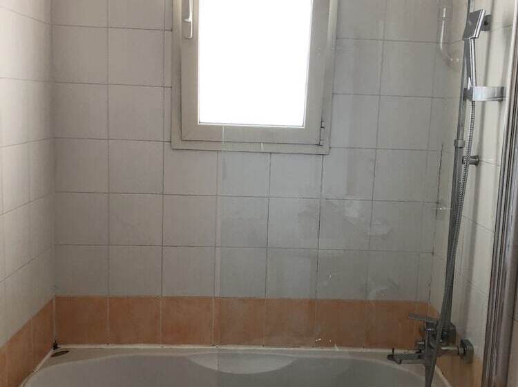 Superior-Zimmer, Nettuno