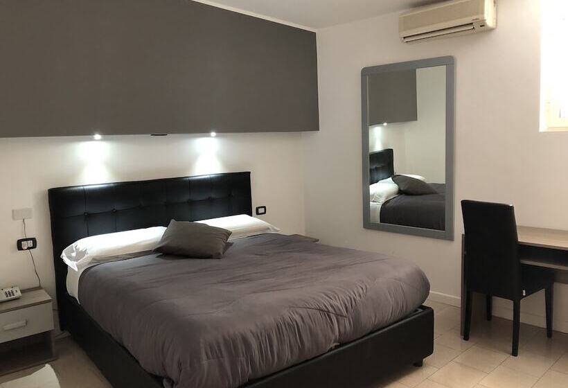 Superior-Zimmer, Nettuno