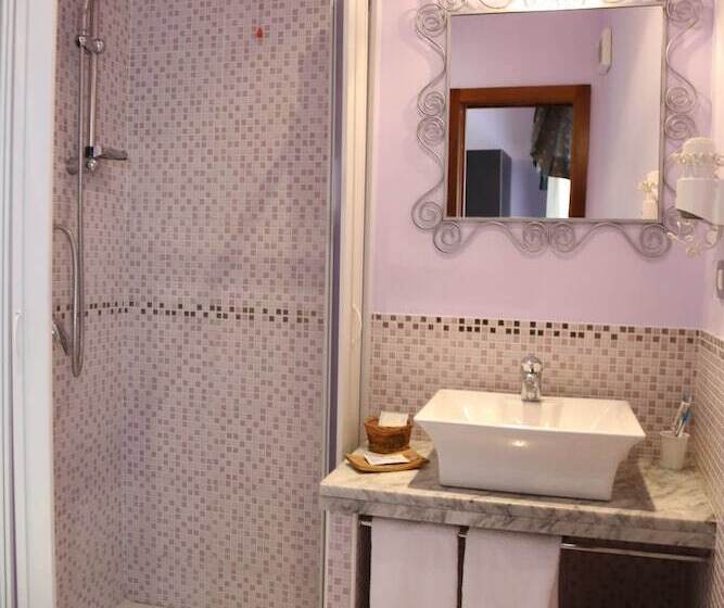 3-Bett-Standardzimmer, Nettuno