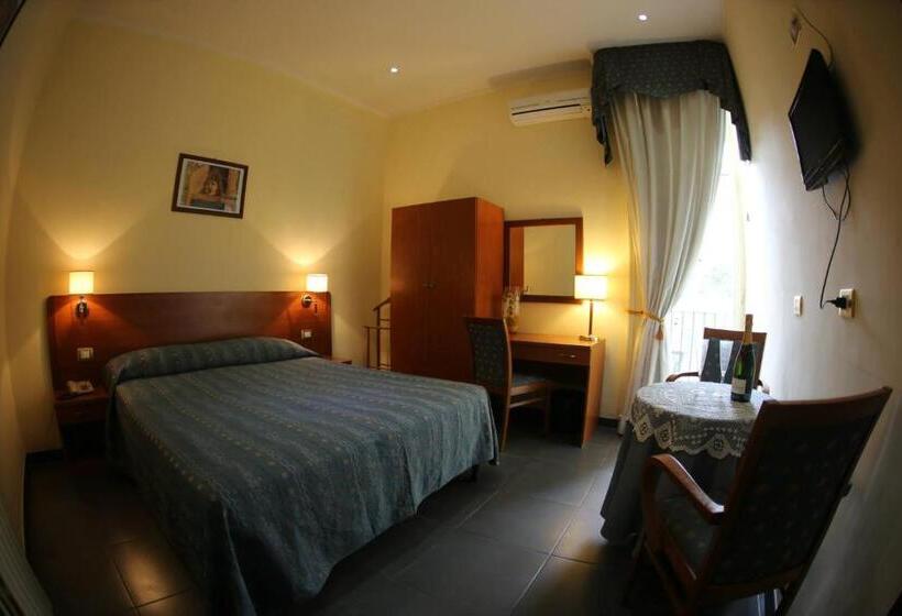 Standardzimmer, Nettuno