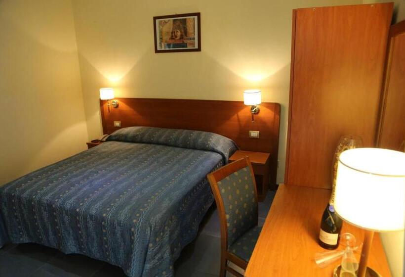 Standardzimmer, Nettuno