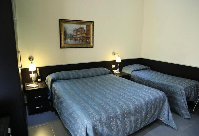 3-Bett-Standardzimmer, Nettuno