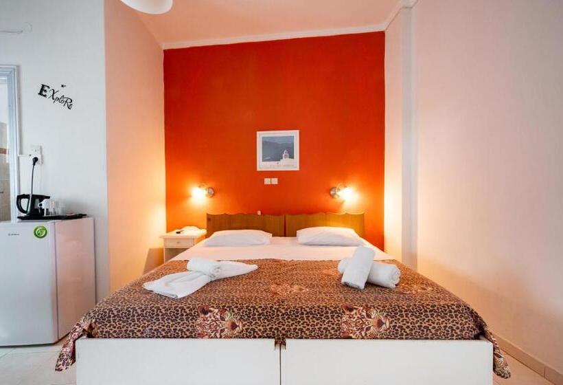 Номер Стандарт, Thirasia