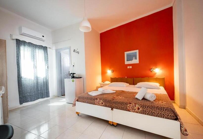 Номер Стандарт, Thirasia