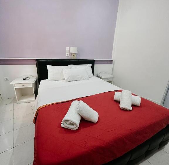 Номер Стандарт с Балконом, Thirasia