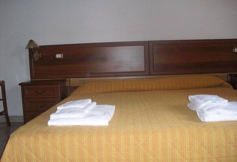 침실 2개 아파트, Oasi Del Grillo