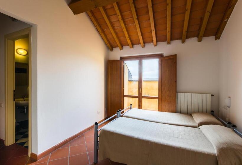 اتاق استاندارد با تراس, Student S Hostel Gowett