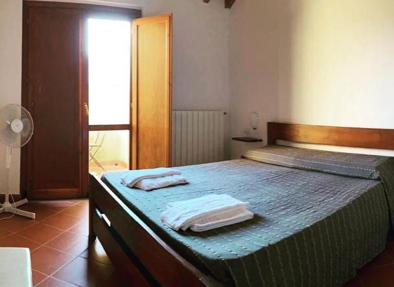 Номер Стандарт с Террасой, Student S Hostel Gowett