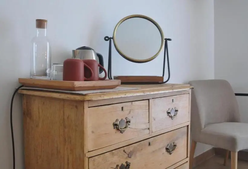 スタンダードルーム, Chambre D Hôtes A La Clé Des Champs Varen