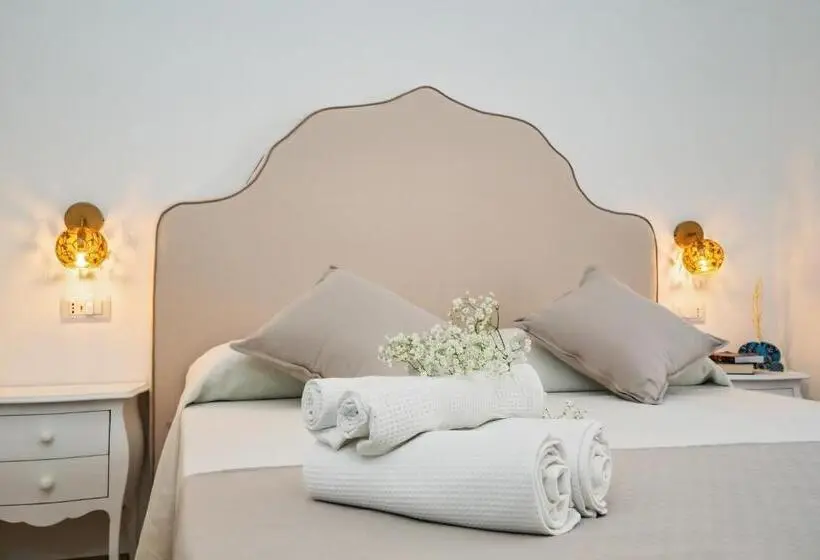 片側に海が見えるデラックスルーム, La Serenata Luxury