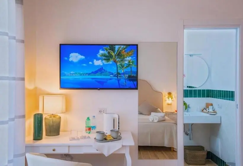 片側に海が見えるデラックスルーム, La Serenata Luxury