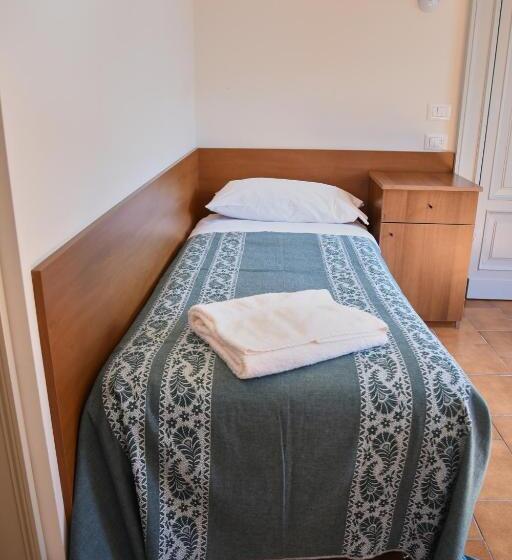 Номер Стандарт Индивидуальный Совместная Ванная, Villa San Giuseppe