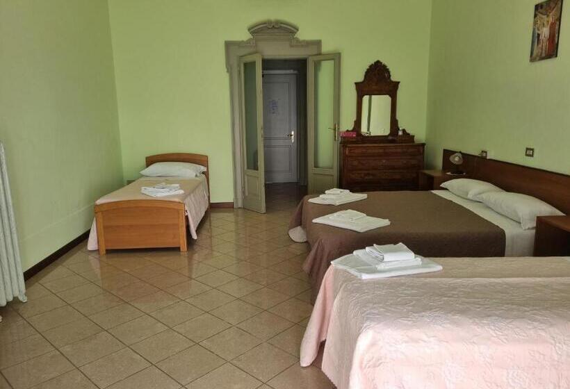 Четырехместный Номер Стандарт с Балконом, Villa San Giuseppe