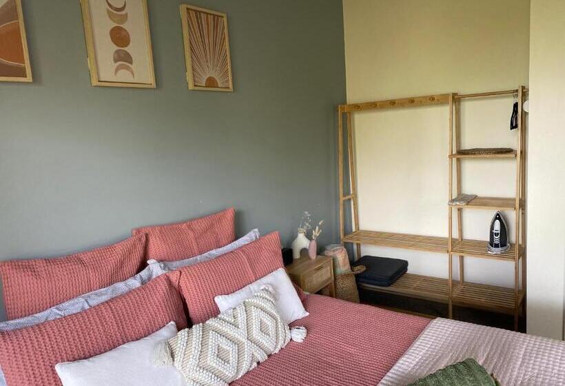 غرفة قياسية, The Willow Guest Suite