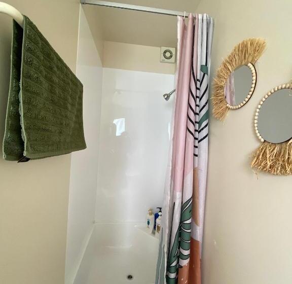 غرفة قياسية, The Willow Guest Suite