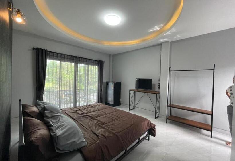 غرفة ديلوكس سرير كينج, Relive Resort