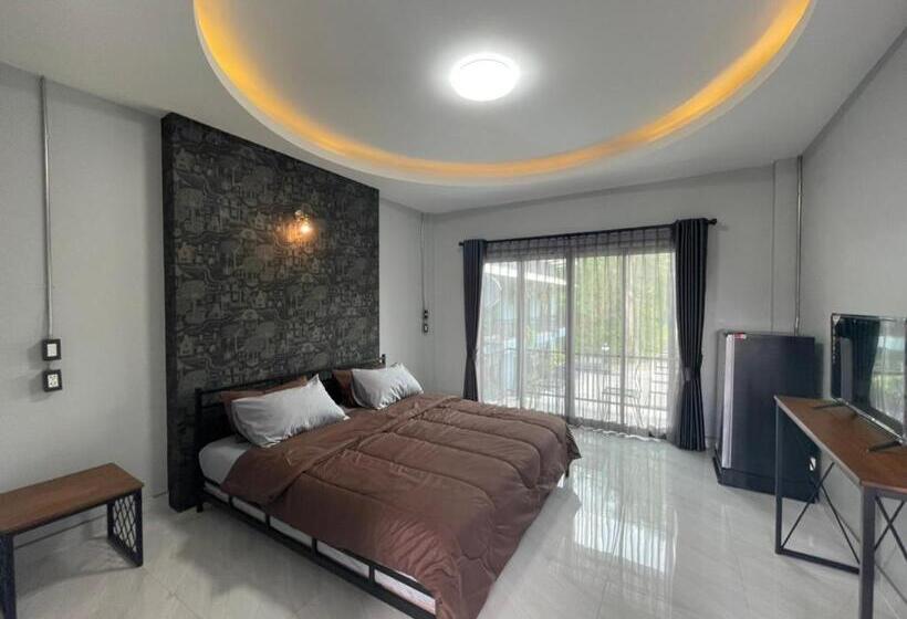 キングサイズベッドのデラックスルーム, Relive Resort