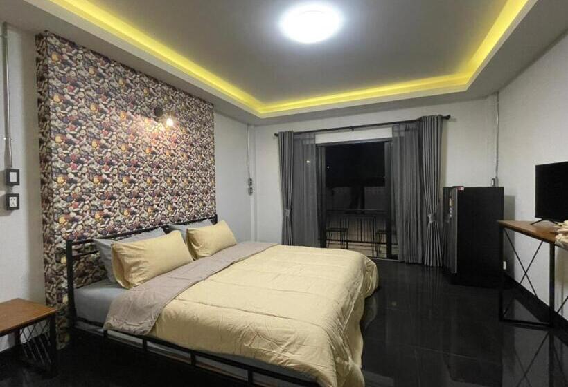 デラックストリプルルーム, Relive Resort