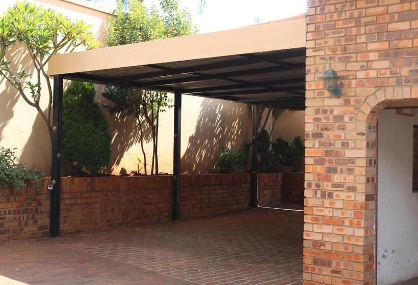 Дом 1 Спальня, Sojourners  Rest House