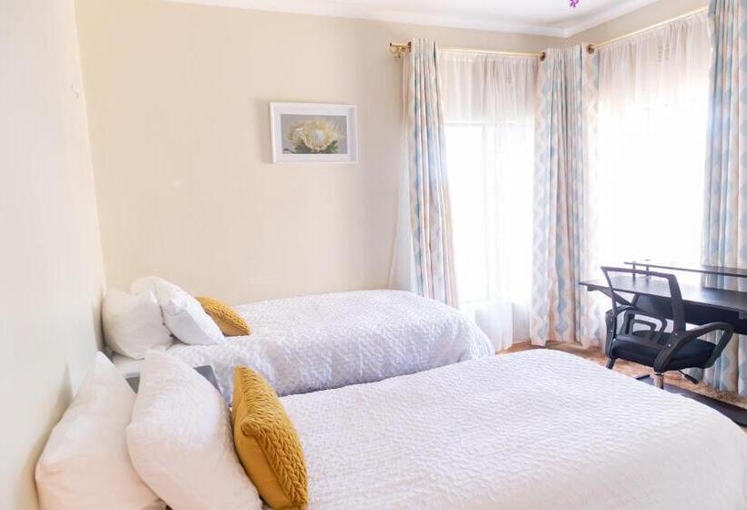 Номер Стандарт, Sojourners  Rest House