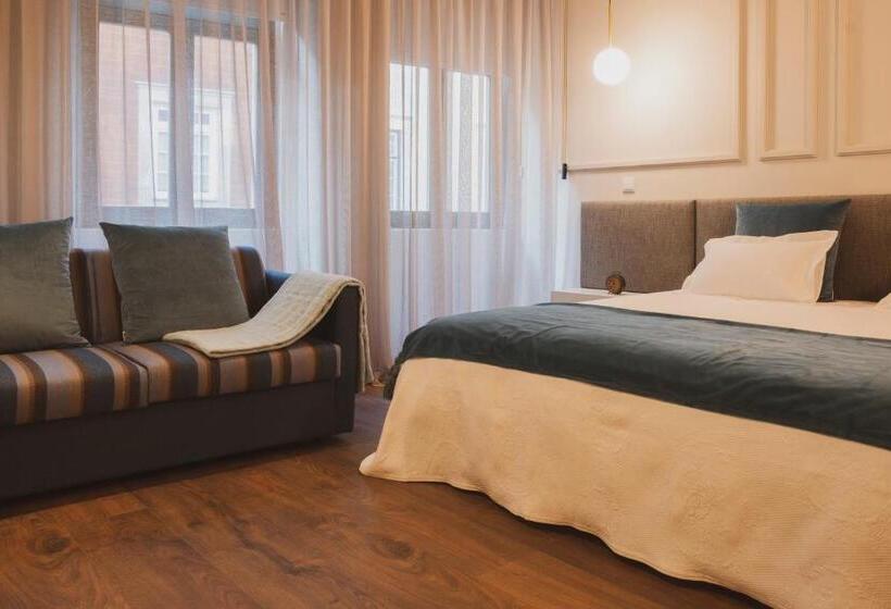 اتاق لوکس با بالکن, Guestready   Jardim Das Oliveiras Guesthouse   2