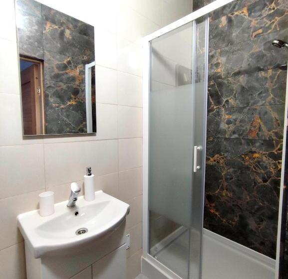 스탠다드 테라스 룸, Regal Guest House