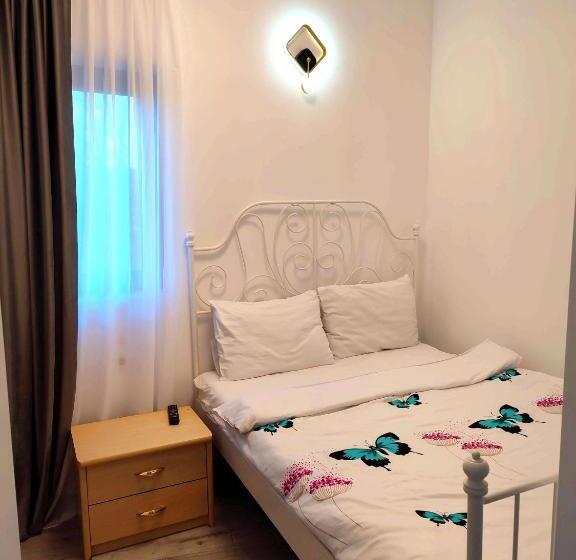 Номер Стандарт с Террасой, Regal Guest House
