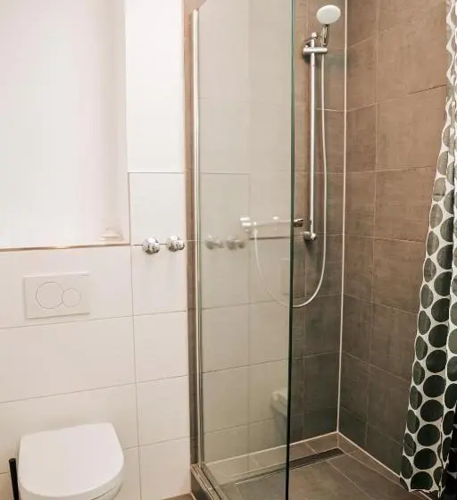 اتاق لوکس, Domizil