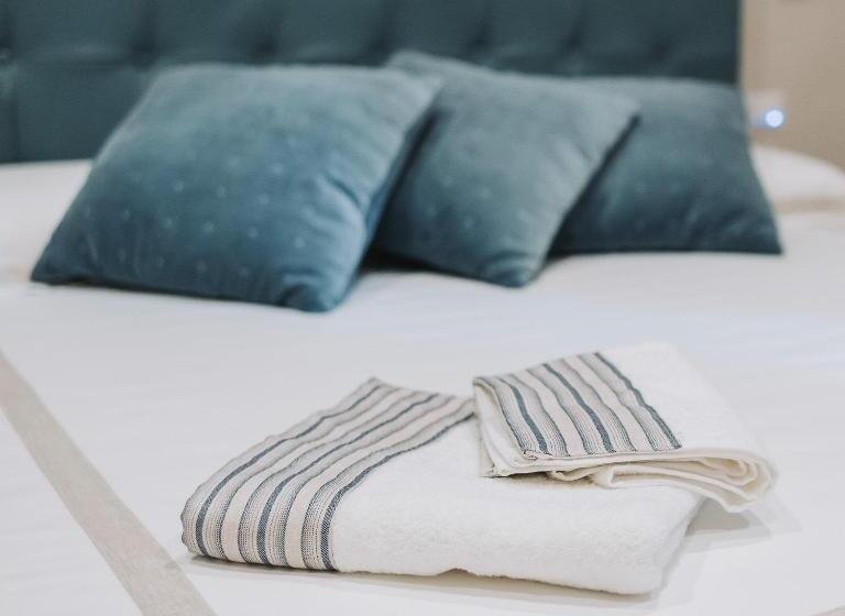 اتاق استاندارد با بالکن, B&b Cavour 117