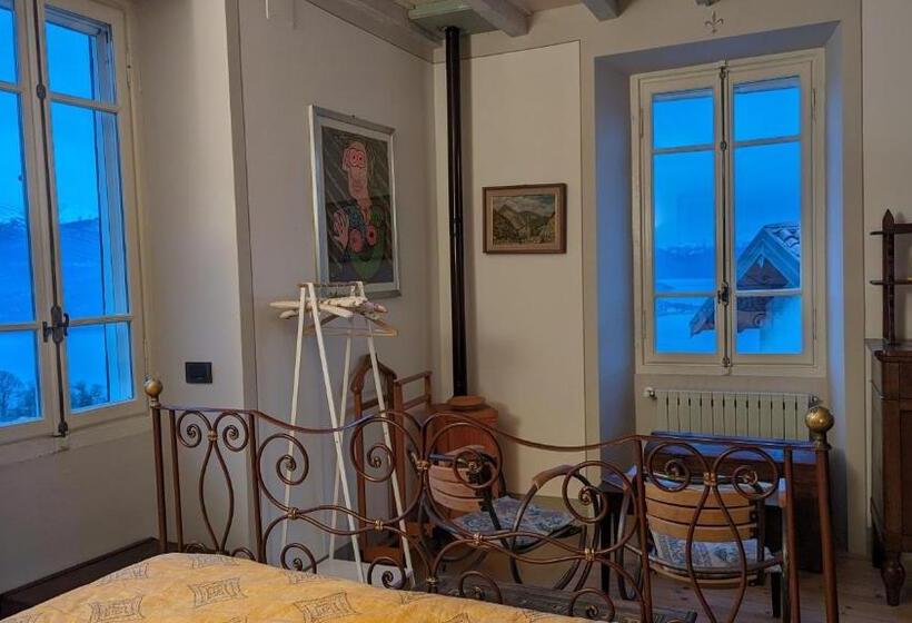 Standard studio with lake view, Ratto Del Gallo
