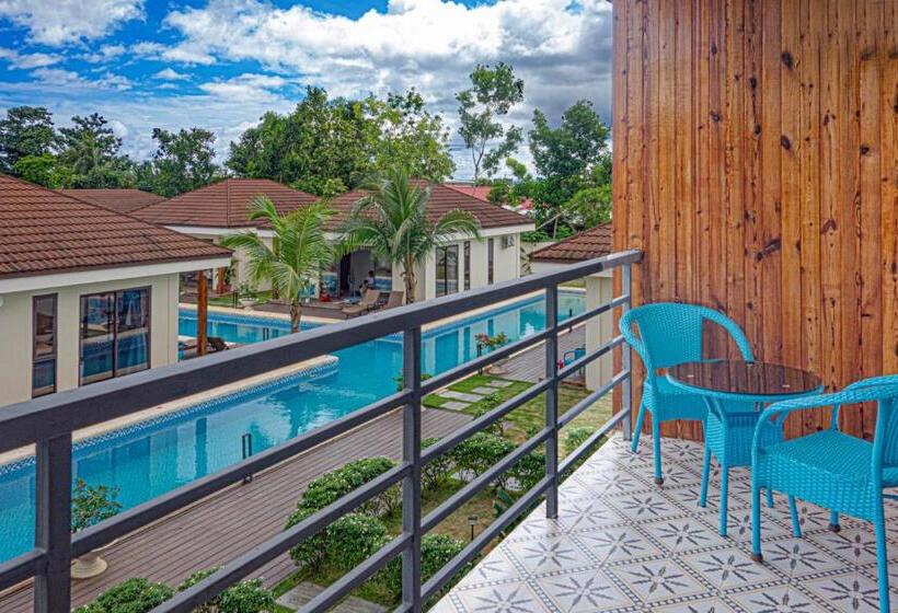 غرفة ديلوكس سرير كينج, Amphitrite Resort