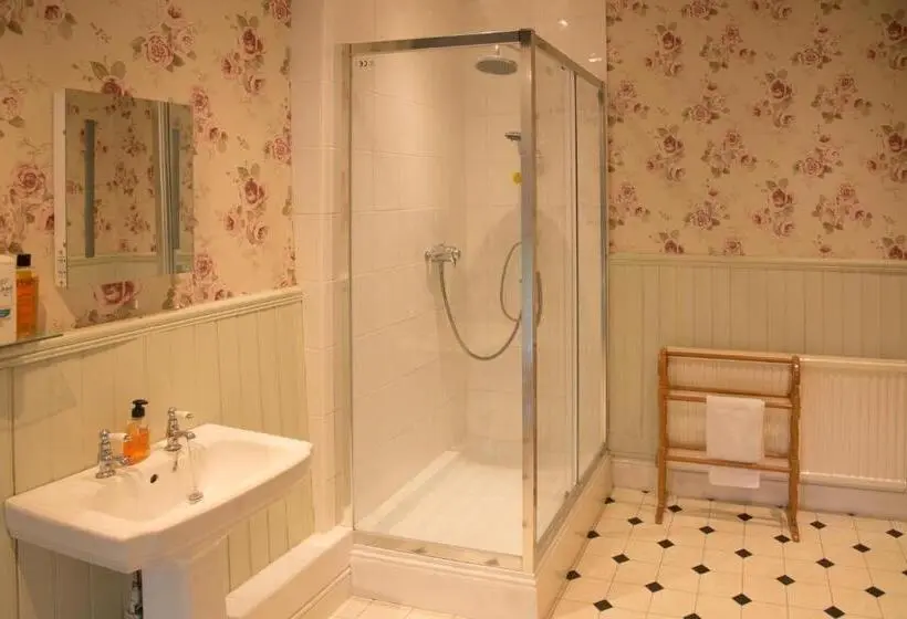 スタンダードルーム, Lower House B&b Adforton