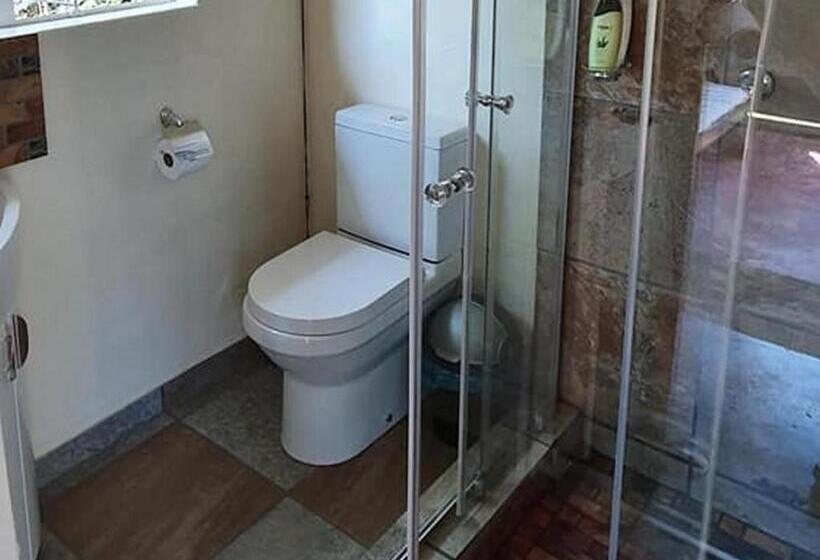 Бунгало Стандарт, L Orange Guesthouse