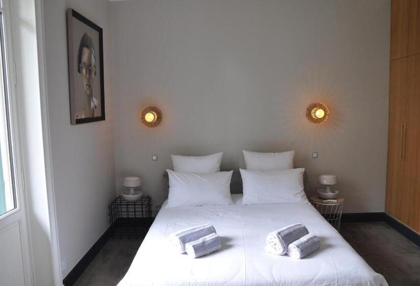 اتاق استاندارد با تخت بزرگ, Les Villas De La Ville D Hiver Palissy