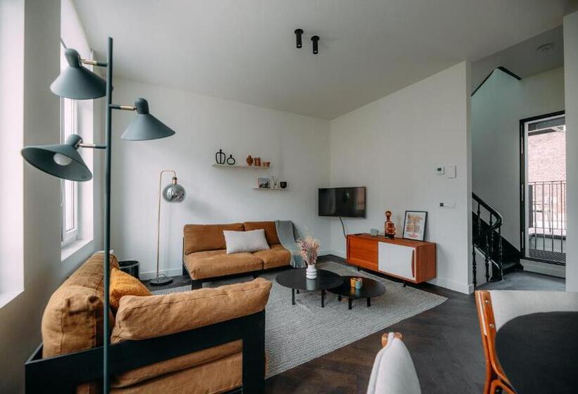 メゾネットスイート, Sud D Anvers