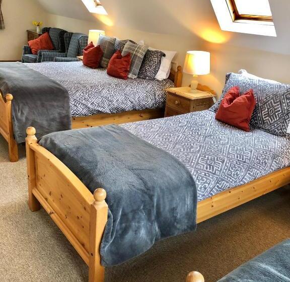 ファミリールーム, Cornerways B&b