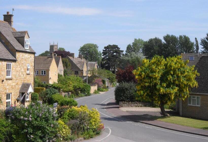 ファミリールーム, Cornerways B&b