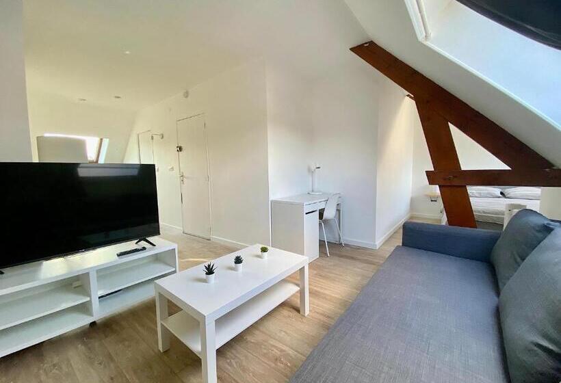 带花园景观的标准工作室, Welcome Home