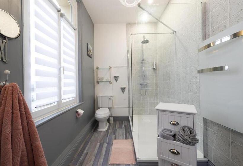 Standard room with outdoor bath, Domaine Les Tilleuls