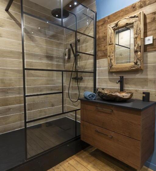 패밀리 룸, Domaine Les Tilleuls