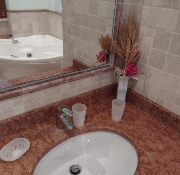 غرفة قياسية مع حمام خارجي, Mazzini Affittacamere