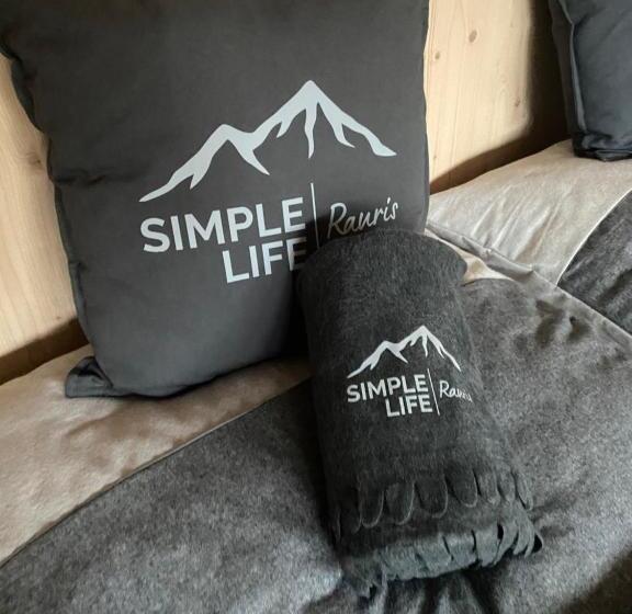 Апартаменты 1 Спальня с Террасой, Simple Life Apartments