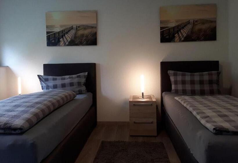 غرفة قياسية حمام مشترك, C&c Gästehaus Bückeburg