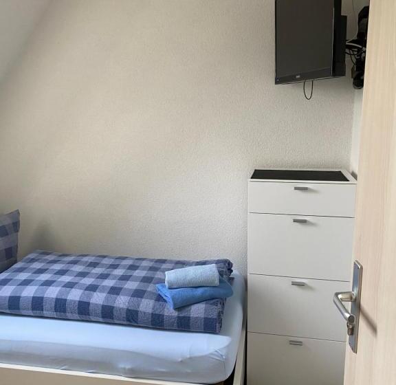 غرفة قياسية فردية, C&c Gästehaus Bückeburg