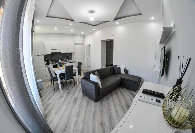 اتاق استاندارد, M&m’s Home