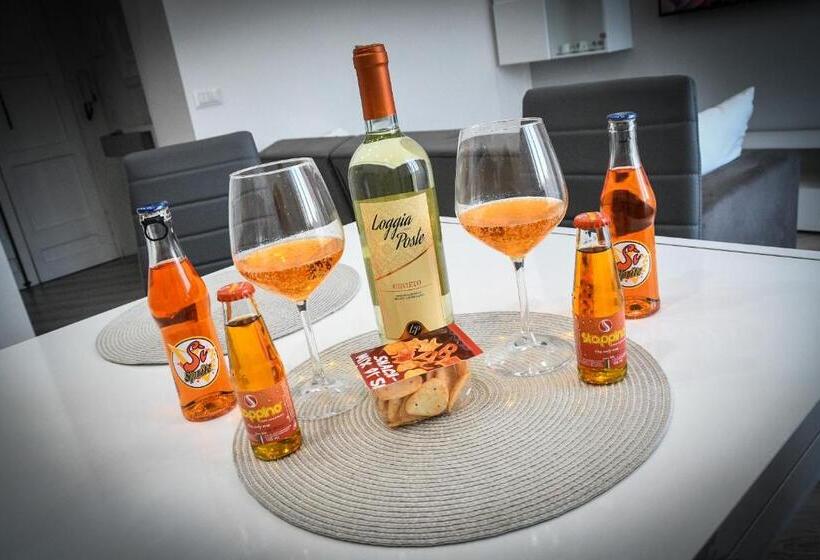 اتاق استاندارد, M&m’s Home