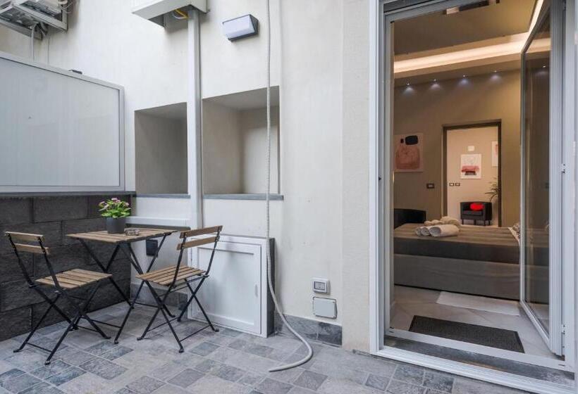 سوییت لوکس, Suite Catania Lungomare