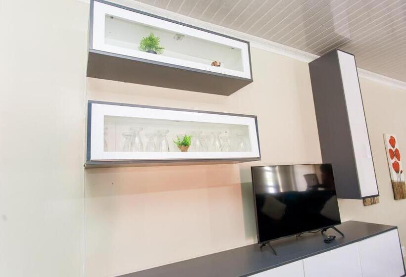 带阳台的豪华间, The Hide On Kilburn