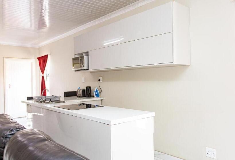 豪华房间, The Hide On Kilburn